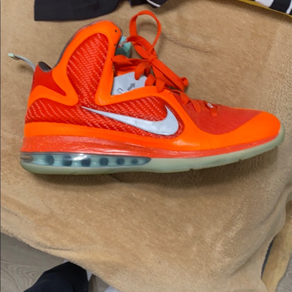 Lebrun Galaxy 9